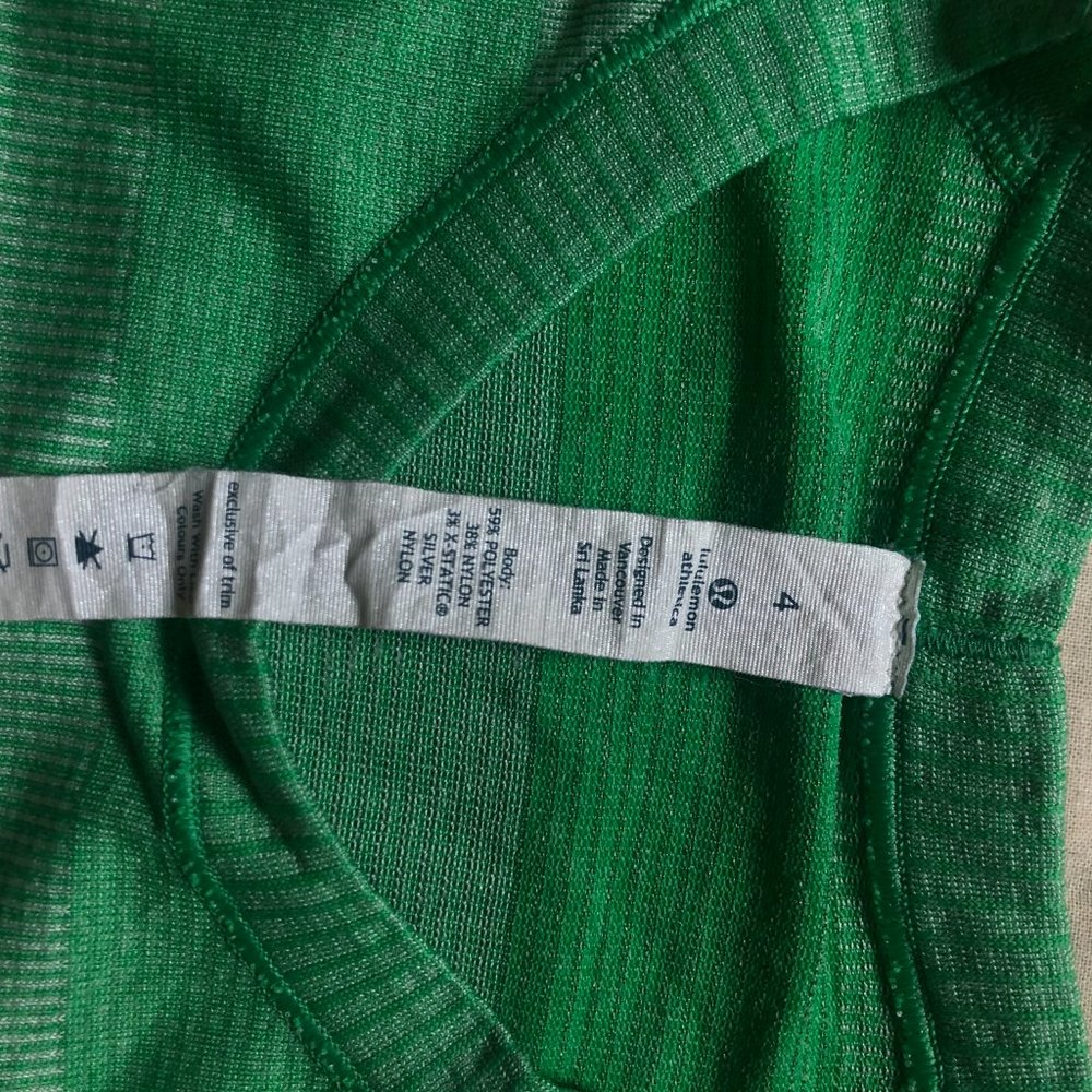 Lululemon striped T-Shirt - Picture 2 of 4